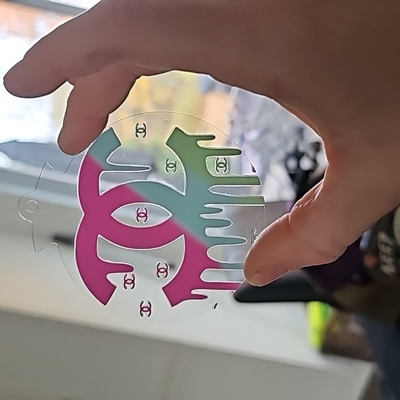 Cute plastic ornaments for Christmas - Picture 2 of 3